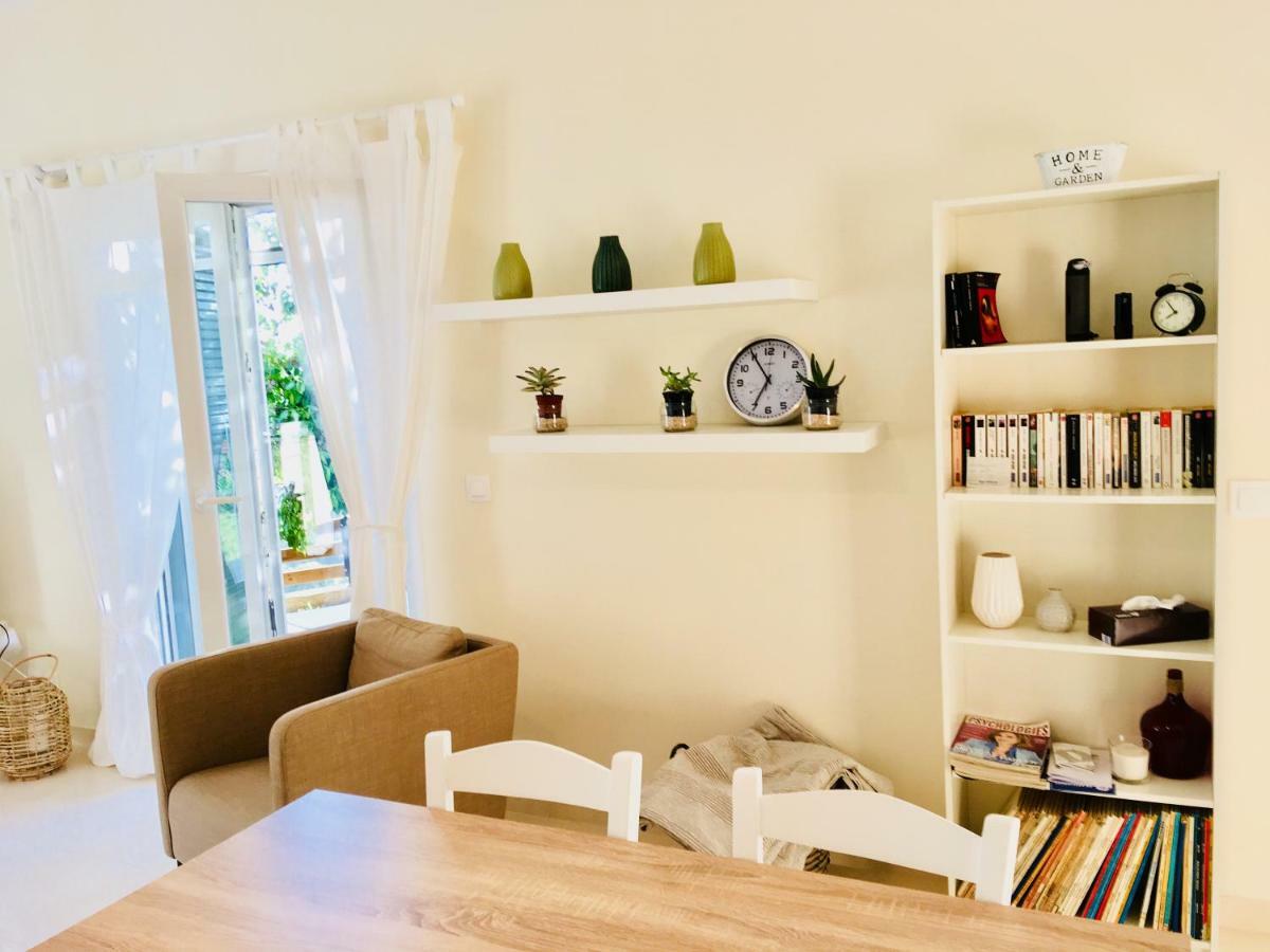 Villa Chez Nikos à Kompítsion Extérieur photo